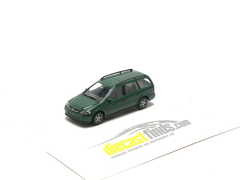 Opet Astra G Caravan 1998 green