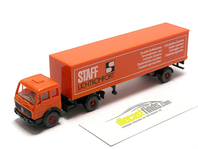 Mercedes-Benz 1619 "STAFF Lichtkomfort" orange