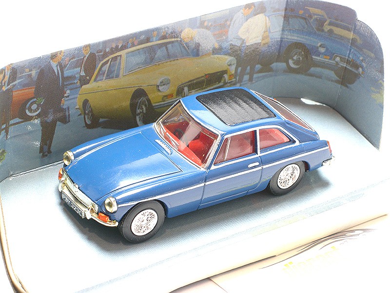 MGB GT 1965 blue