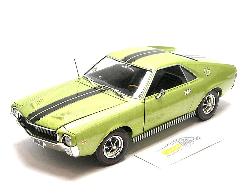 AMC AMX Hardtop 1968 lime green