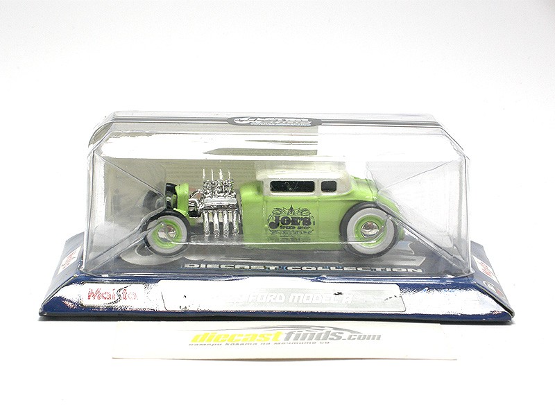 Ford Model A 1929 Dragster light green/white