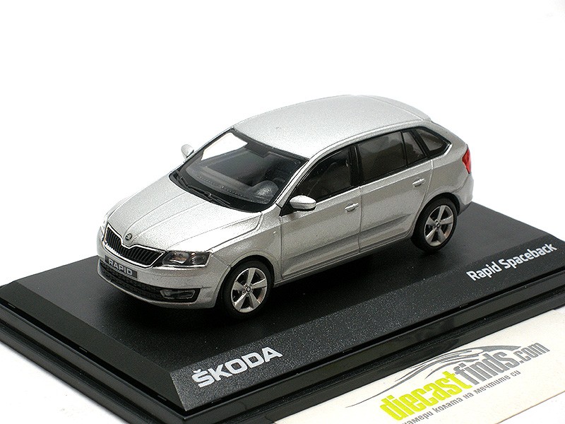 Skoda Rapid Spaceback 2014 diamond silver