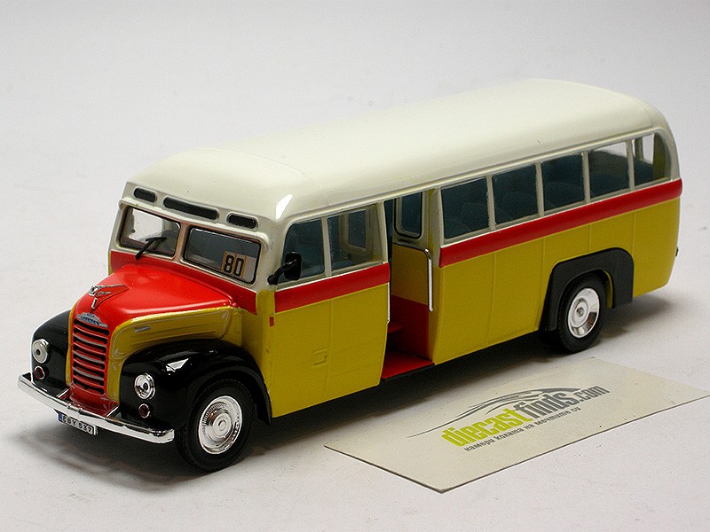 Ford Thames ET7 Malta Bus Service yellow/red/cream