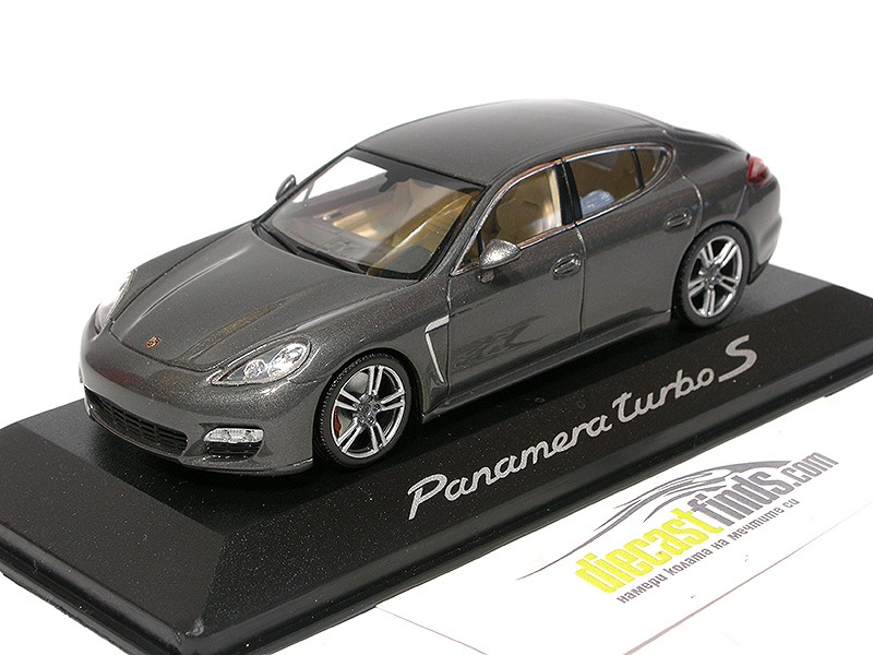 Porsche Panamera Turbo S Grey Metallic
