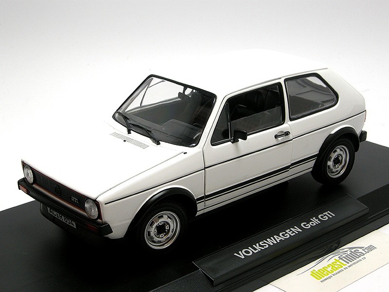 Volkswagen Golf 1 GTI 1977 white
