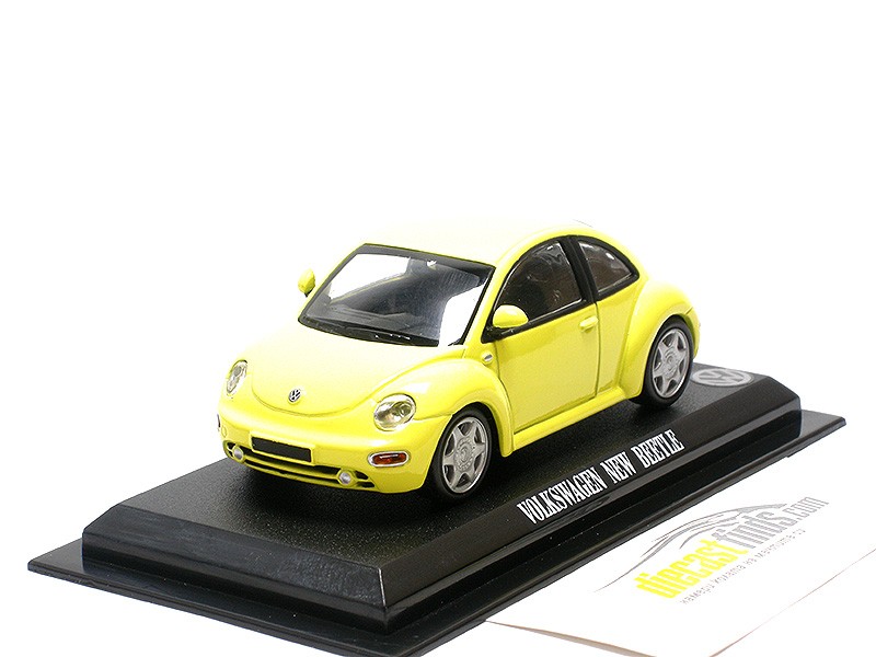 Volkswagen New Beetle 2006 Yellow