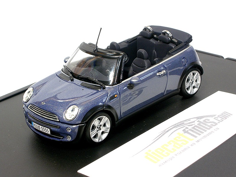 Mini Cooper R52 Cabriolet L. Blue