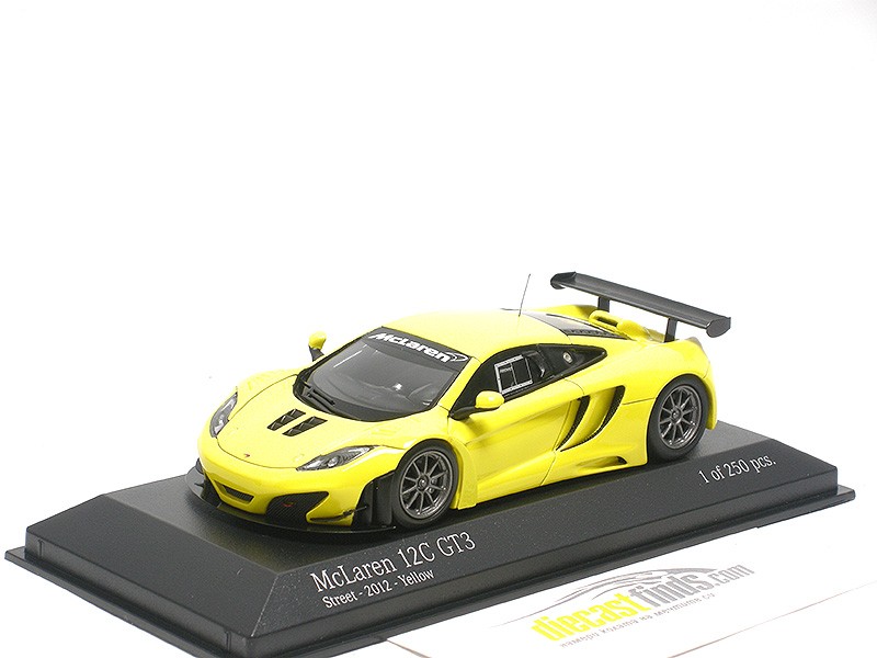 McLaren 12C GT3 2012 Street Yellow