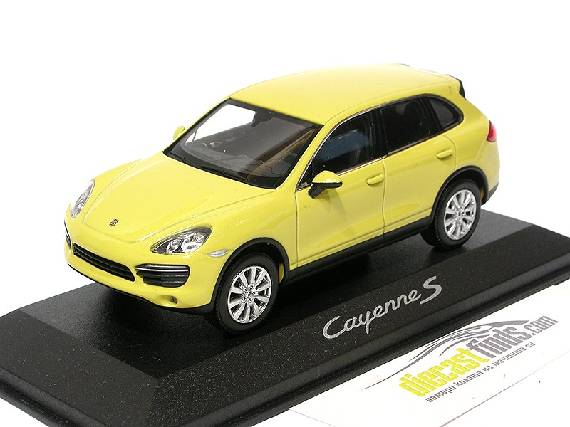 Porsche Cayenne S 2010 Yellow