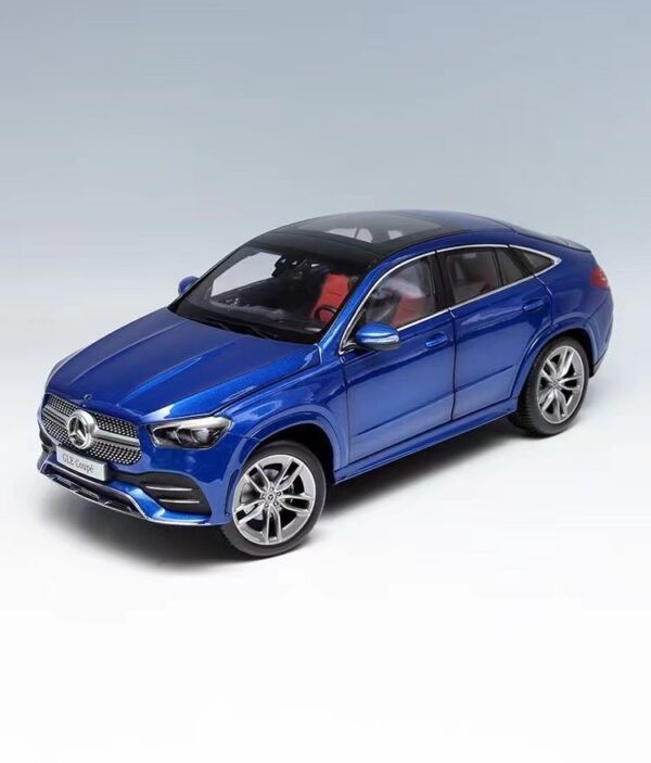 Mercedes-Benz GLE Blue