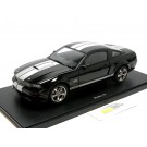 Ford Mustang Shelby GT 2007 black/silver stripes